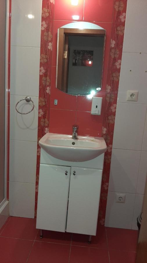 Art-Hotel Kiev Bagian luar foto