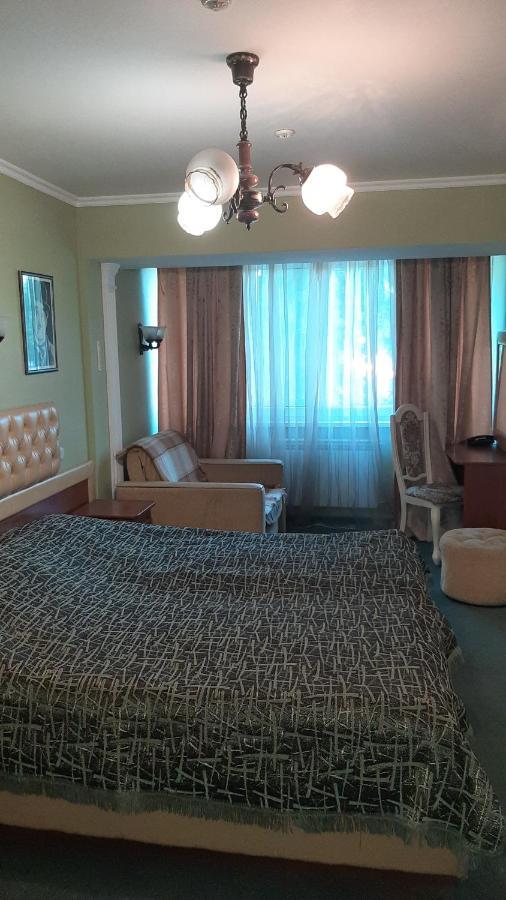 Art-Hotel Kiev Bagian luar foto